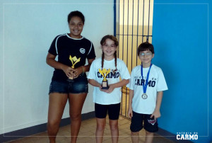 Vitória Louzada, Ana Beatriz e Ryan Gomes, enxadristas do Colégio do Carmo